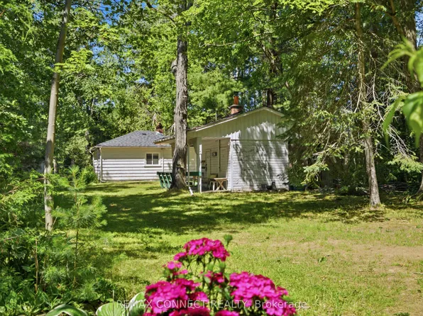 77 Stanley Rd, Kawartha Lakes, ON K0M 2T0
