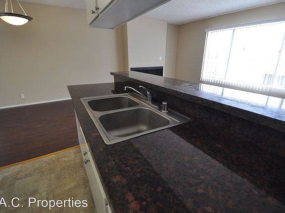 4th image of 12241 Burbank Blvd #5065384
