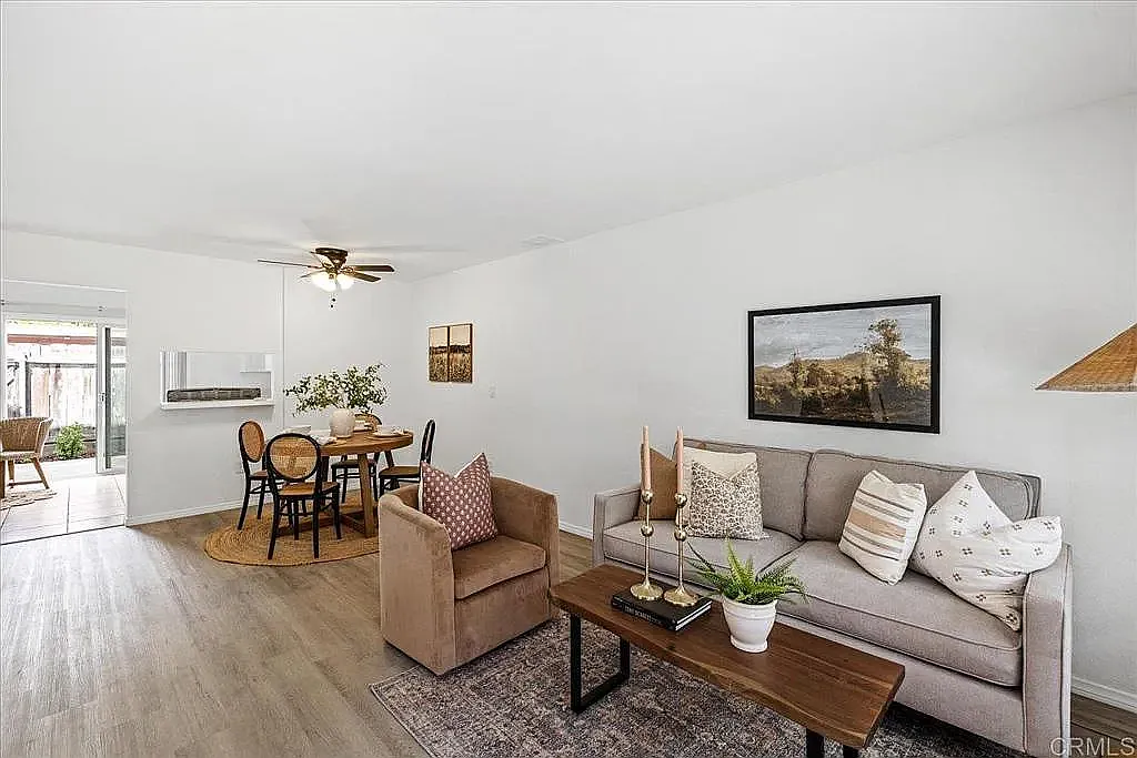 888 Cherrywood Way - 20 — Photo 1