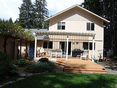 3rd image of 2303 81st Ave NE
