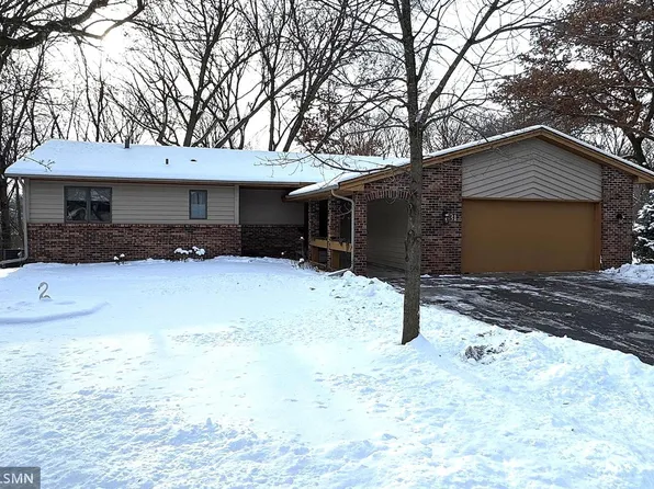 31 Ridge Rd, Circle Pines, MN 55014