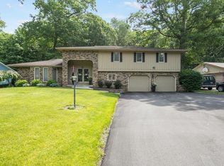 54438 Old Bedford Trl, Mishawaka, IN 46545