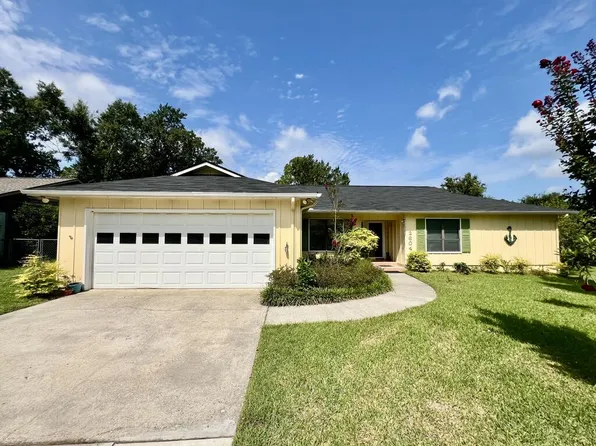 2604 Rolling Hill Dr, Valdosta, GA 31602