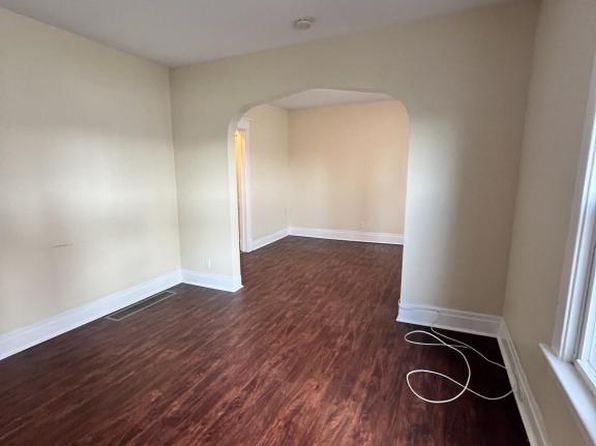 1022 Hertel Ave