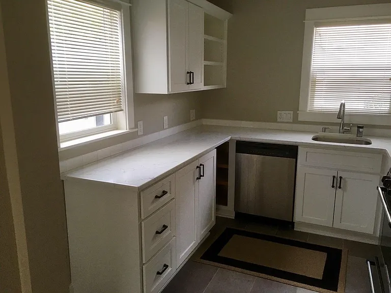 2545 SE Ankeny St — Photo 7