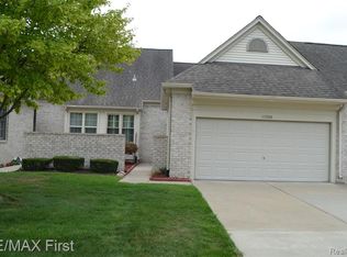 13500 Wyndemere Cir, Sterling Heights, MI 48313