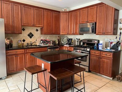 5 Smock Ct, Manalapan, NJ, 07726