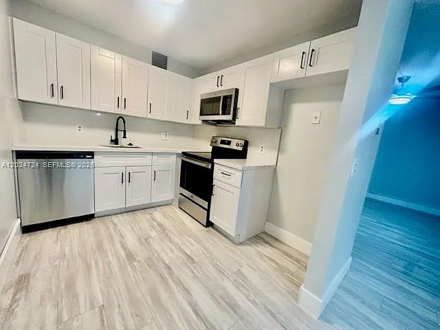 850 SW 133rd Ter #106B — Photo 9