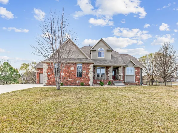450 W Sienna Ct, Rose Hill, KS 67133