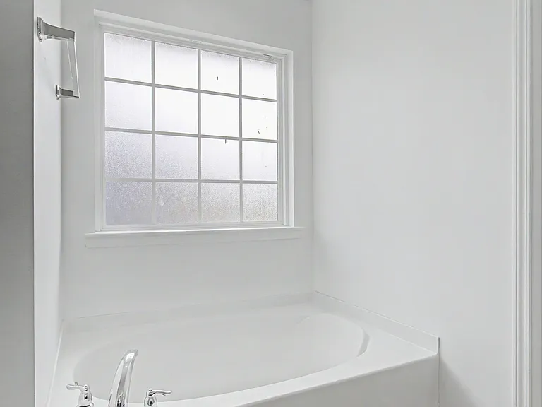 390 Fairview Cir — Photo 34