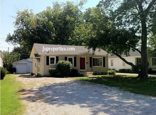 904 Irvin Ave, Evansville, IN 47715
