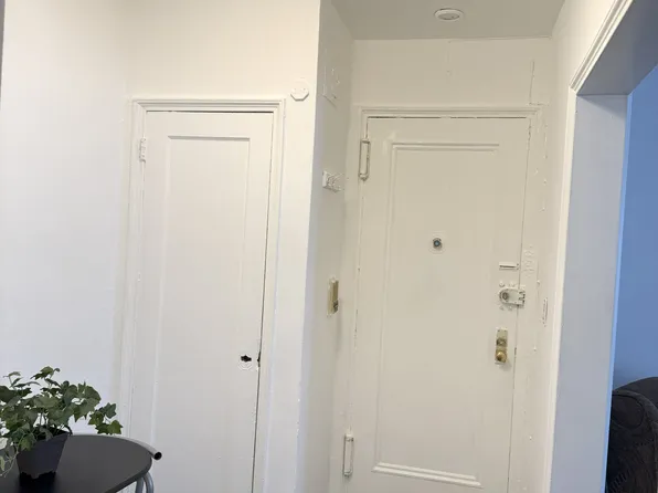 141-27 78th Road image 5 of 23