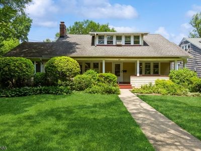 493 Summit Ave, Maplewood, NJ, 07040