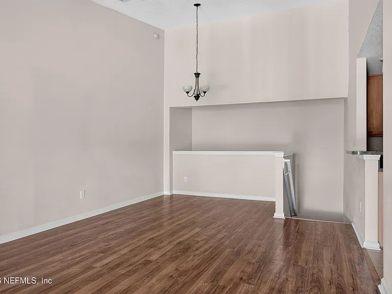 7047 Deer Lodge Cir #106 — Photo 8