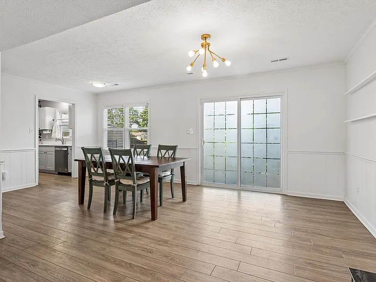 160 Fairmont Dr — Photo 18