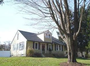 278 Sawkill Rd, Milford, PA 18337