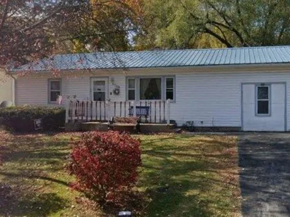 6700 River Rd, Pleasant Valley, MO 64068