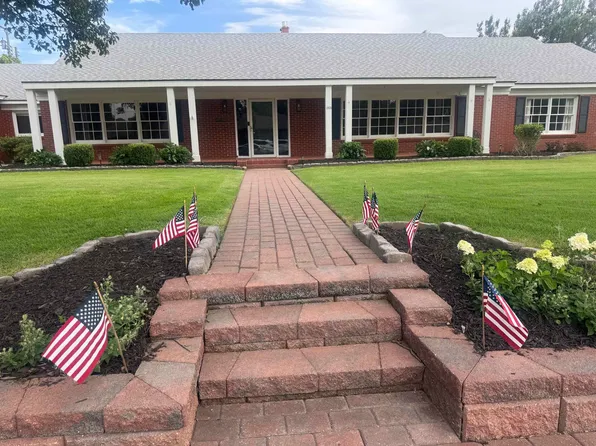 1503 Tahlequah Pl, Enid, OK 73703