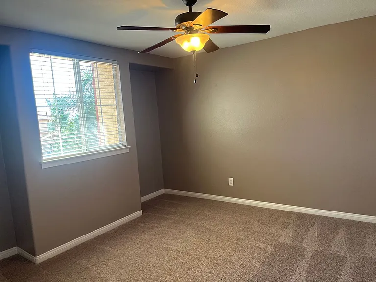 32180 Yosemite St — Photo 15