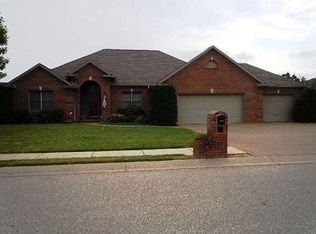 3222 Oak Ridge Ct, Newburgh, IN 47630