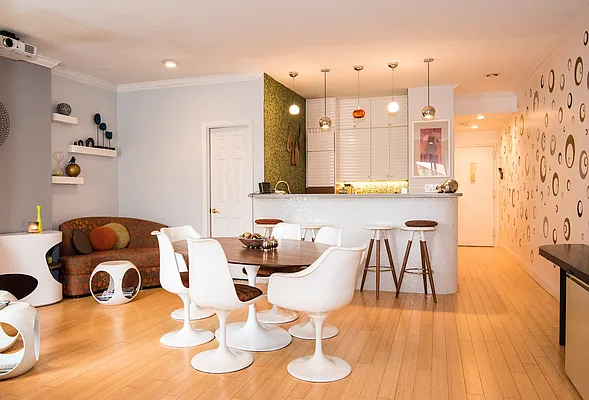 Rented by Douglas Elliman | media 16