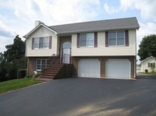 4650 Northridge Ln, Roanoke, VA 24019