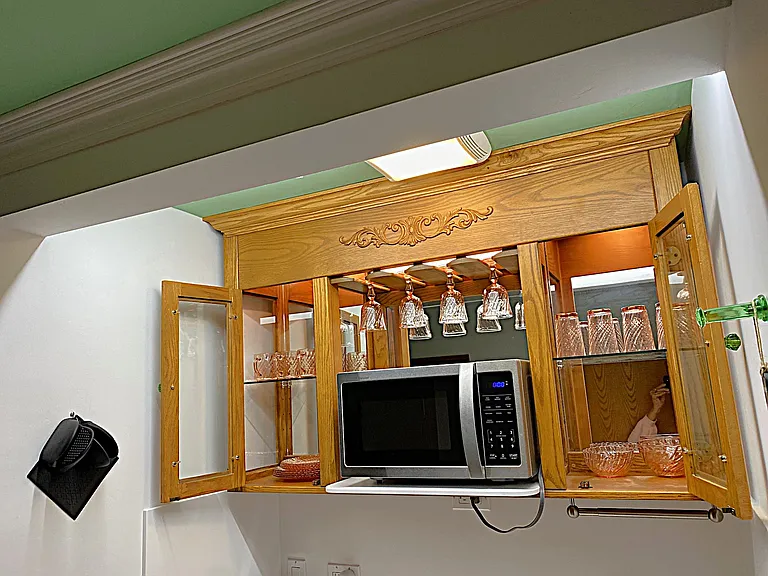 Kitchenette Upper Cabinet w/Pink Glass Dinner & Glassware Matched Settings of 4 each