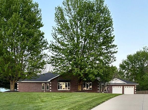 1601 Lynn Rd
