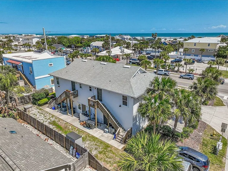 711 A1a Beach Blvd — Photo 3