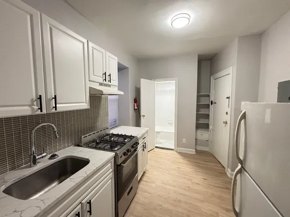 307 58th St #2, West New York, NJ 07093