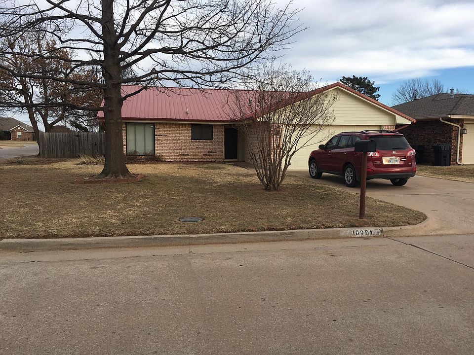 2nd image of 10024 Carnie Cir