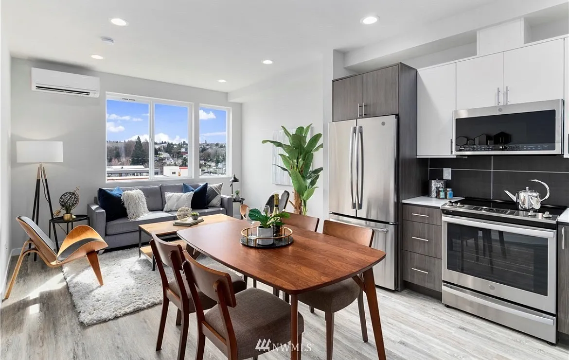 2 bed, 1193 sqft, $3,000 — Photo 3