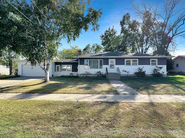 1809 28th Ave, Menominee, MI 49858