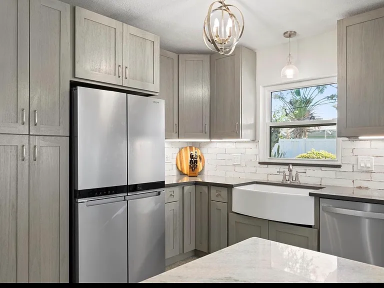 6931 Grande Vista Way — Photo 4