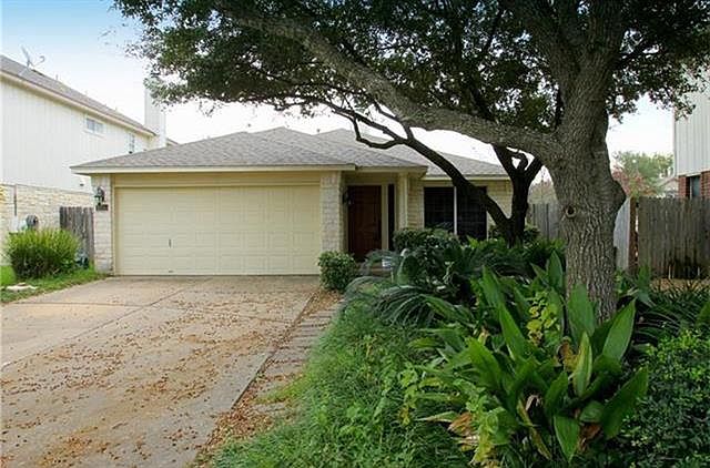 1st image of 3220 Texas Topaz Dr