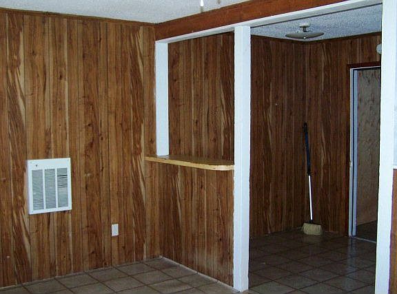 4th image of 395 Sherwood Forest Cir