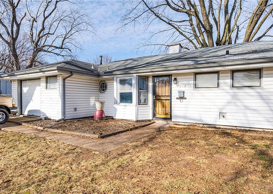 1st image of 7812 E 108th Cir