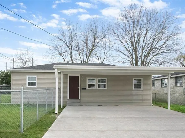 644 10th St, Bridge City, LA 70094