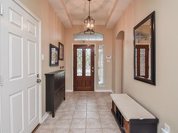 4th image of 19326 Laguna Woods Dr