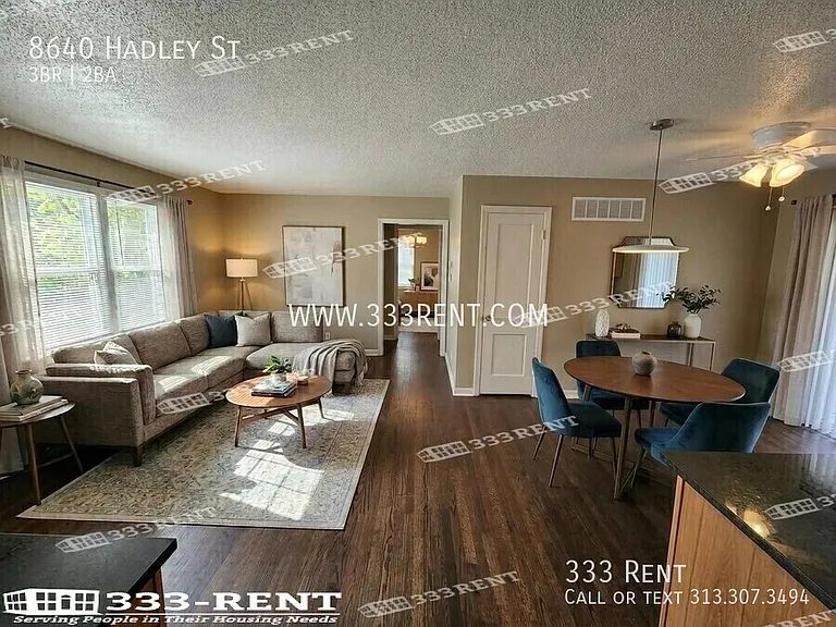 8640 Hadley St — Photo 2