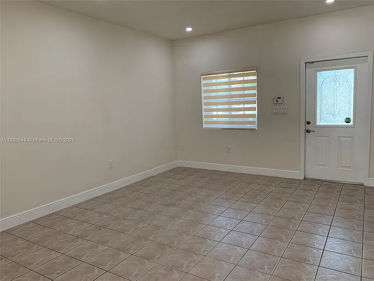 14179 SW 126th Pl — Photo 9