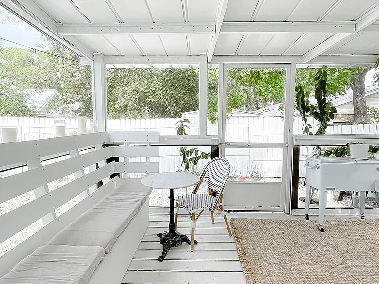 2634 W County Highway 30A — Photo 21