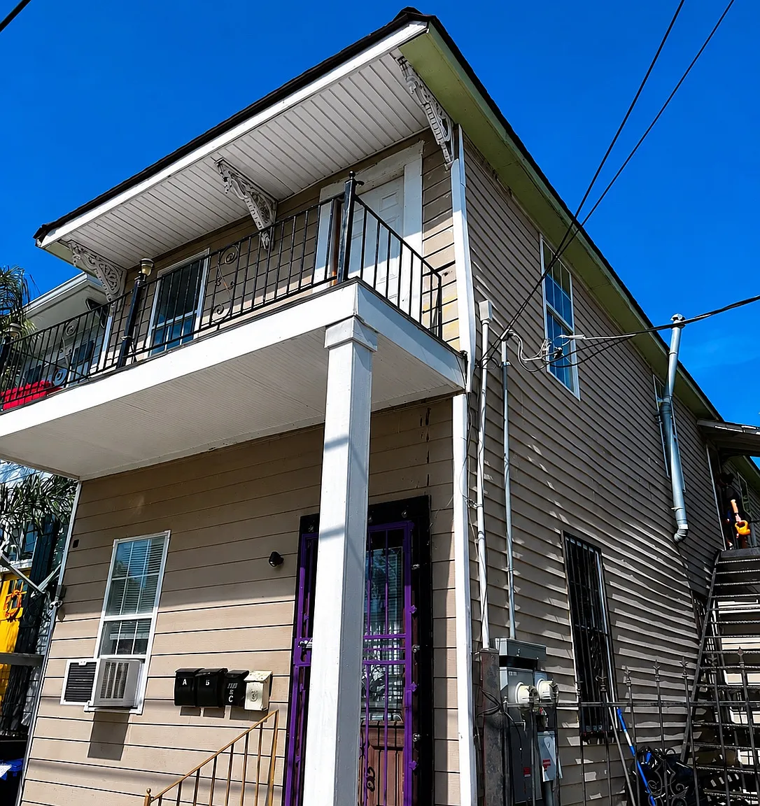 2717 Marais St — Photo 1
