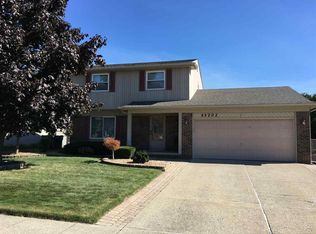 46202 Plum Grove Rd, Macomb, MI 48044