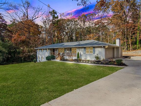 4th image of 4956 Mountclaire Rd