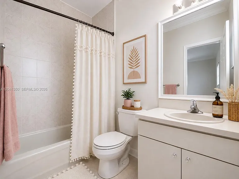 12716 SW 136th Ter — Photo 18