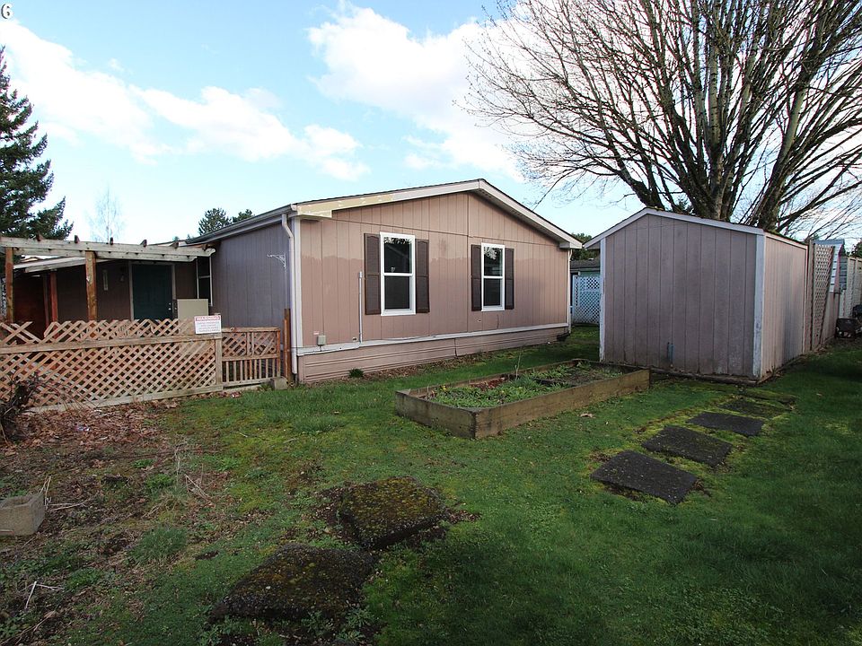 1st image of 16812 SE 1st St