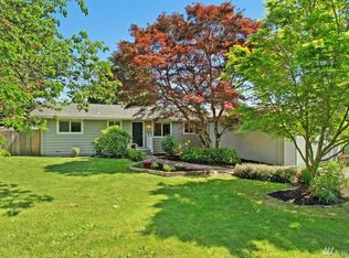 19536 55th Ave NE, Kenmore, WA 98028
