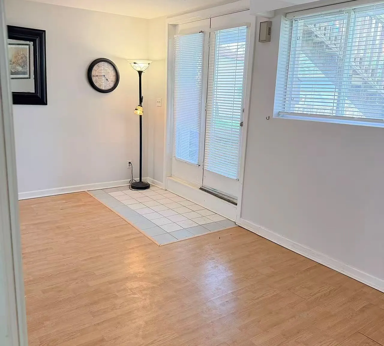 3 bed, $1,999 — Photo 1