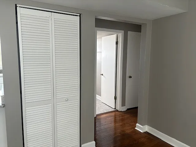 4901 N Kilpatrick Ave — Photo 9